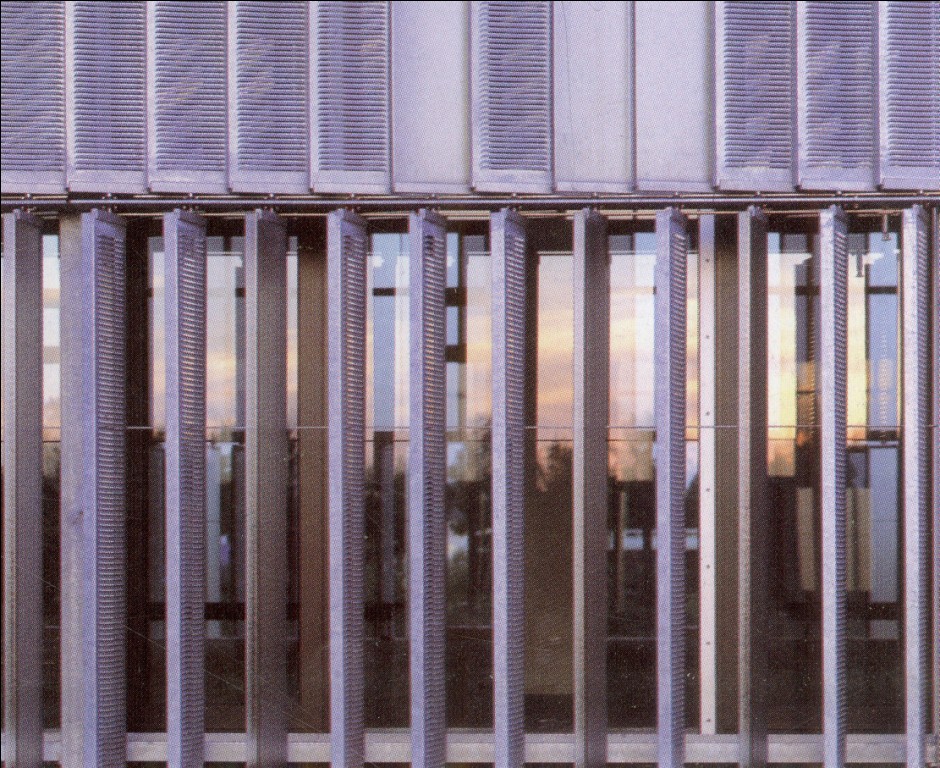 Vertical louvers of steel and glass [154] filt3rs